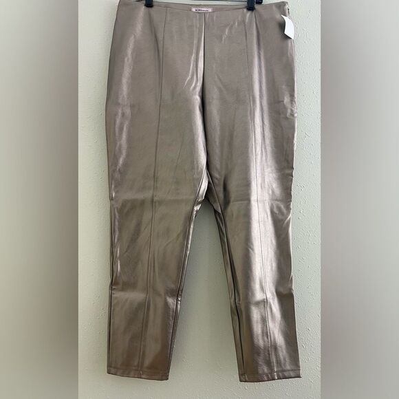 078 New BCBGeneration Straight Leg Metallic Gold Faux Leather Women's Pants - Picture 3 of 11